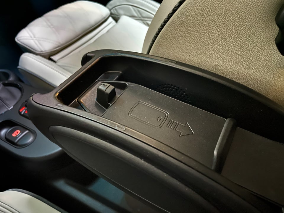 MINI Cooper SE Maximise 3d