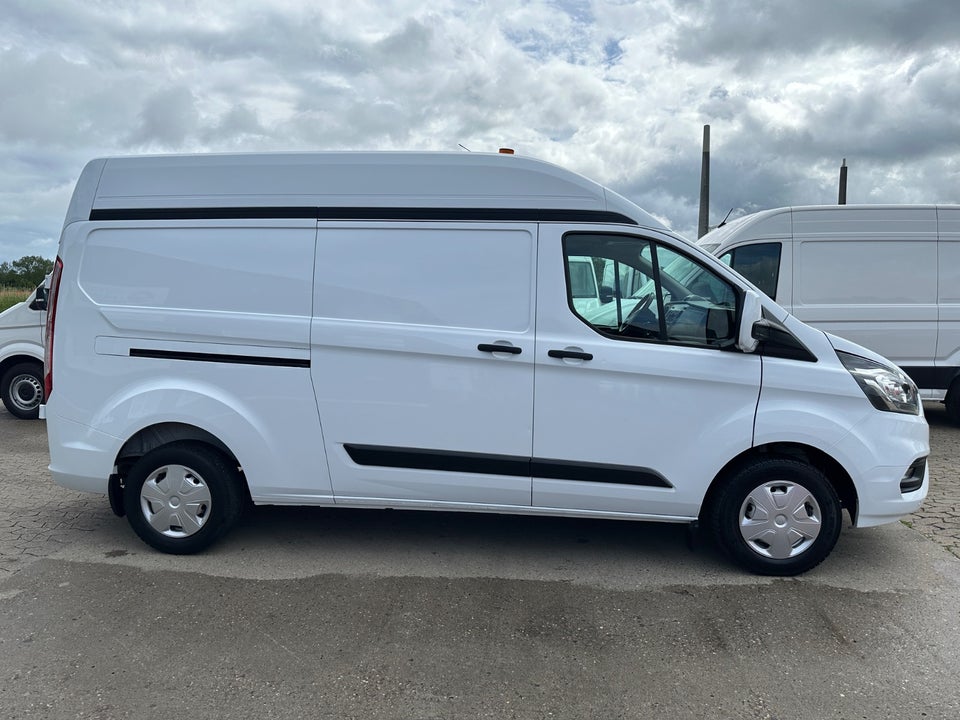 Ford Transit Custom 300 L2 2,0 TDCi 130 Trend