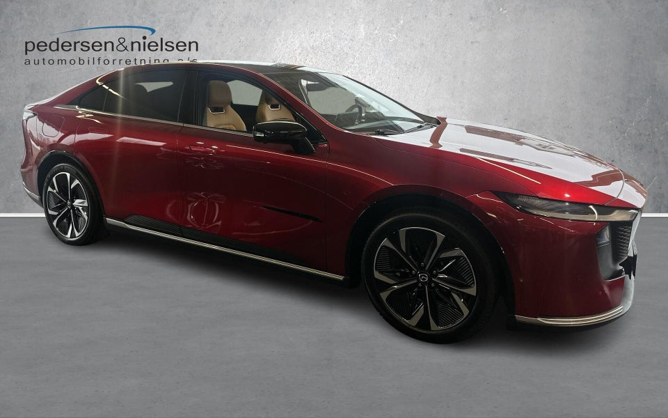 Mazda 6e Takumi+ Long Range 5d