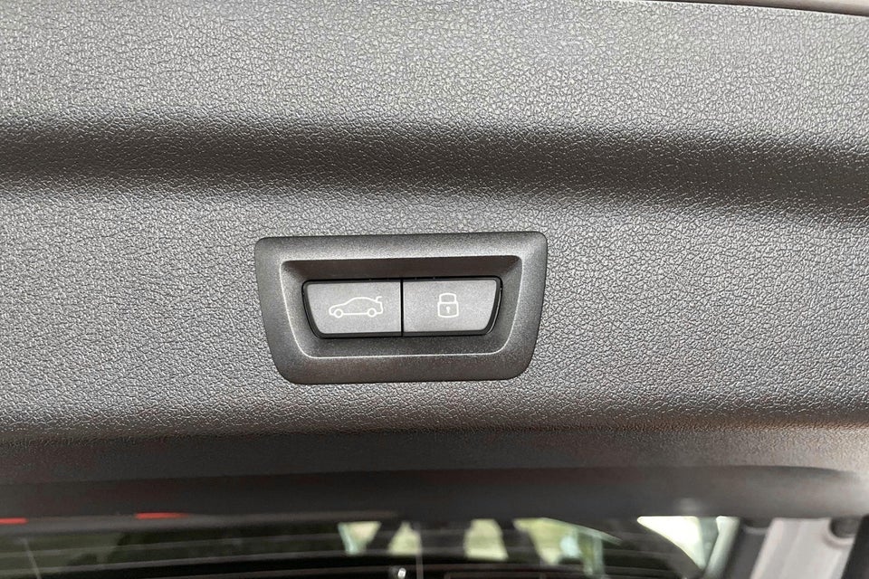 BMW iX1 eDrive20 M-Sport 5d