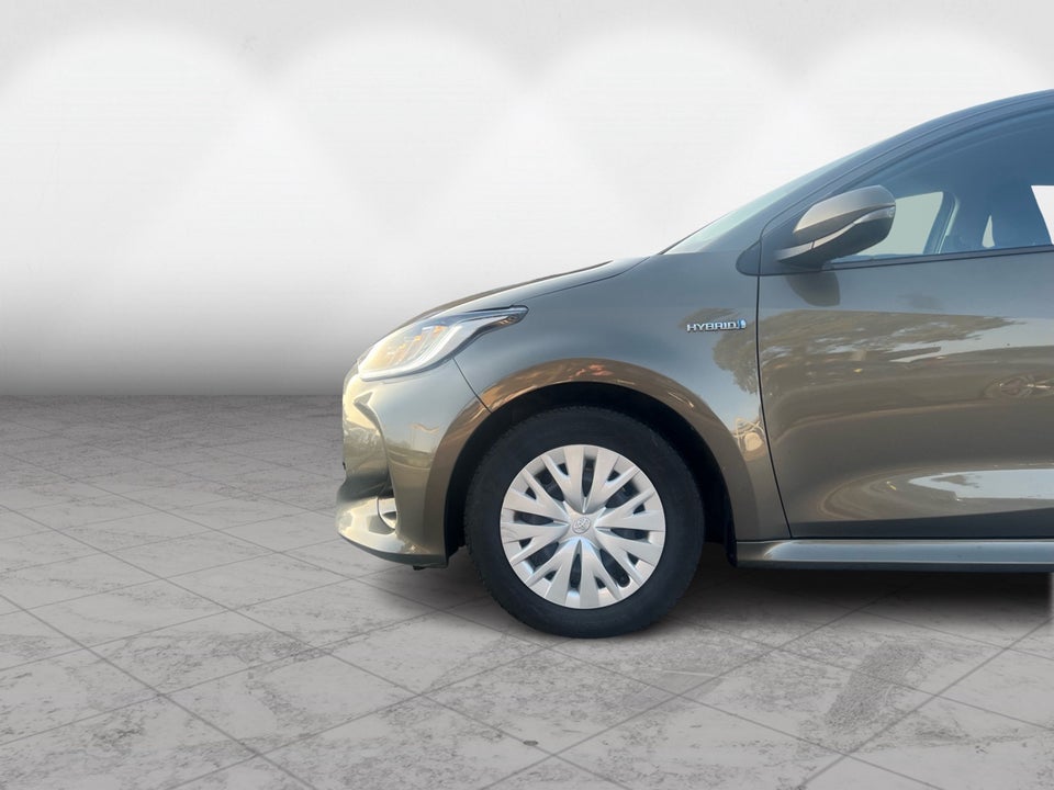 Toyota Yaris 1,5 Hybrid H3 Smart e-CVT 5d