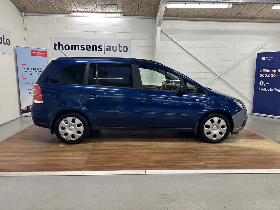 Opel Zafira 2,2 16V Enjoy 5d