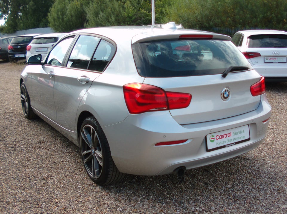 BMW 118i 1,5 Advantage aut. 5d