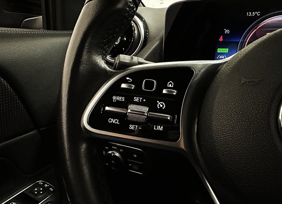 Mercedes GLA250 e 1,3 aut. 5d