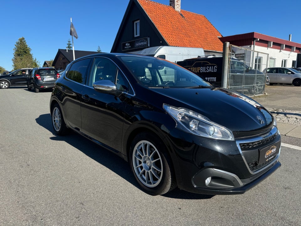 Peugeot 208 1,6 BlueHDi 100 Envy 5d