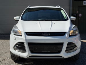 Ford Kuga, modelår 2015, 198,000 km