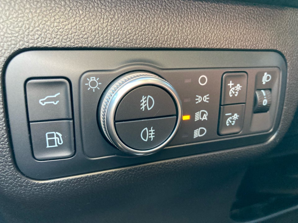 Ford Kuga 2,5 PHEV ST-Line X CVT 5d