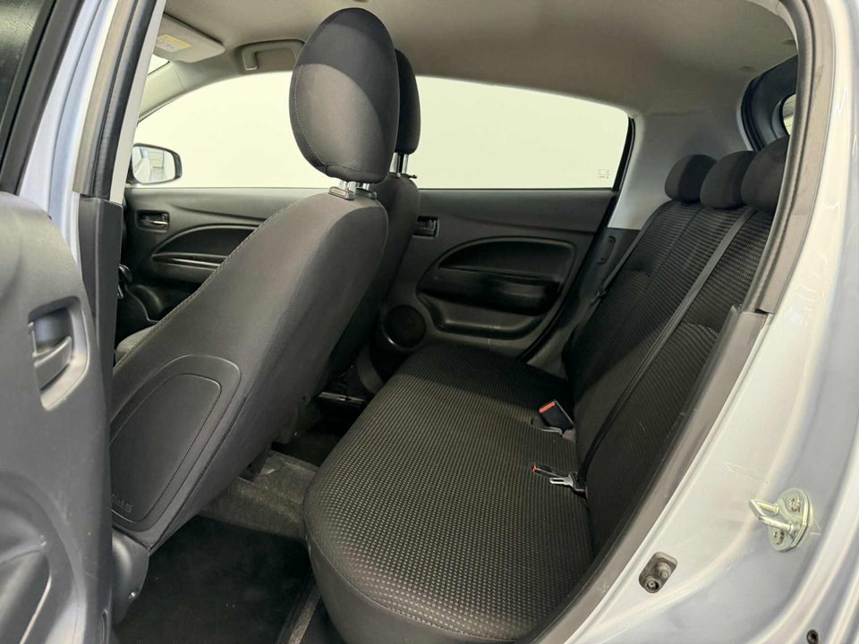 Mitsubishi Space Star 1,2 Intense CVT 5d