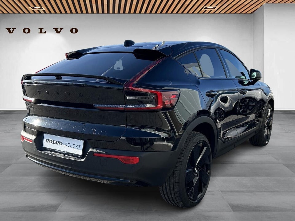 Volvo EC40 Extended Range Black Edition 5d