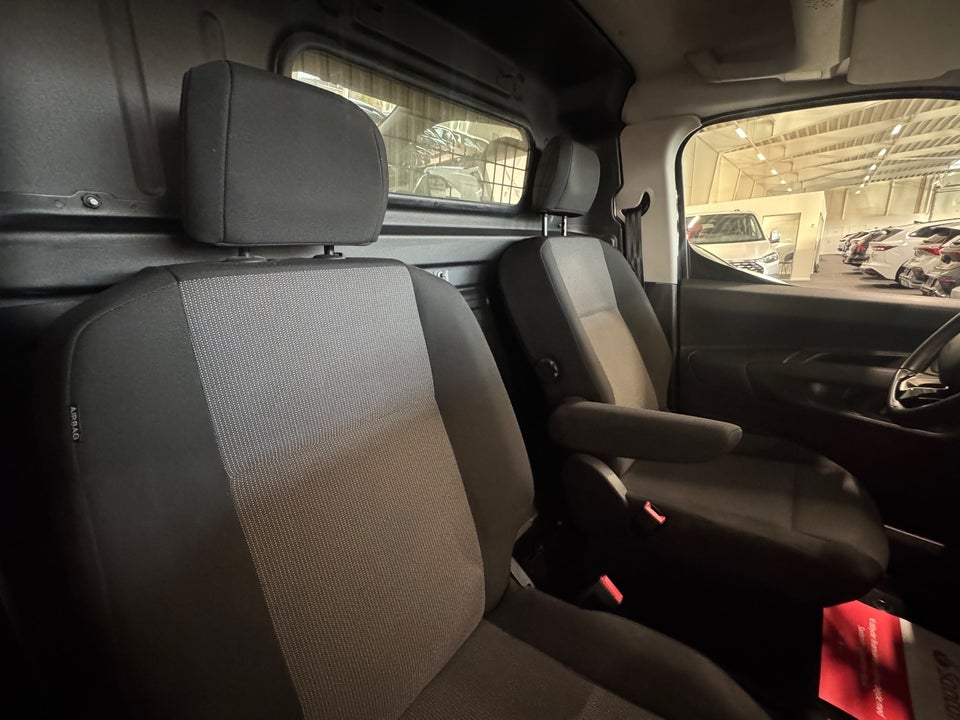 Citroën Berlingo 1,5 BlueHDi 130 L2 ProffLine+ EAT8 Van