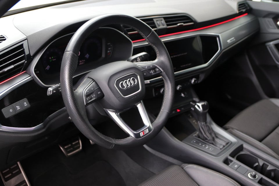 Audi Q3 45 TFSi e S-line plus Sportback S-tr. 5d