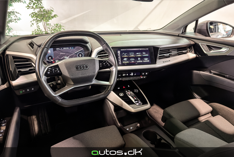 Audi Q4 e-tron 40 S-line Sportback 5d