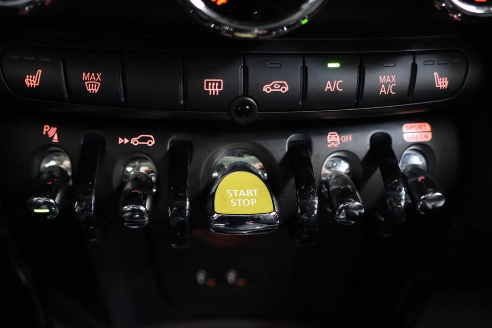 MINI Cooper SE Yours 3d