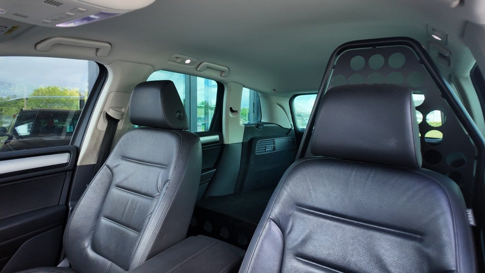 VW Touareg 3,0 V6 TDi 204 Tiptr. 4Motion Van 5d