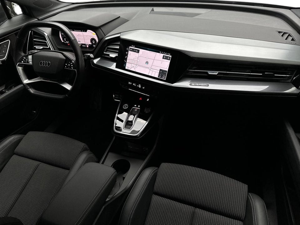 Audi Q4 e-tron 40 S-line 5d