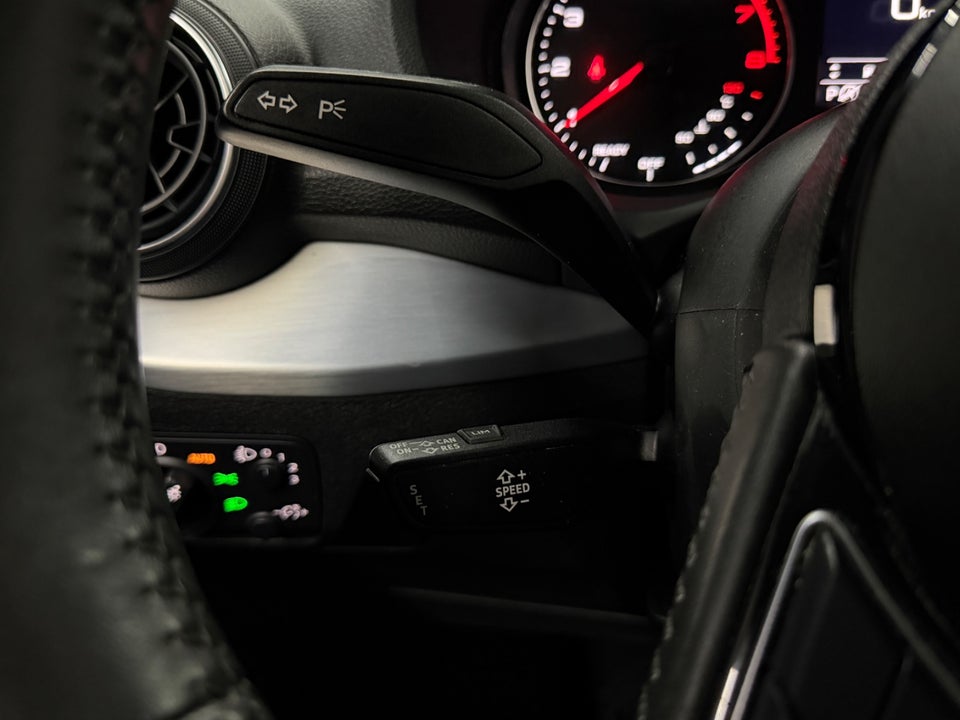 Audi Q2 1,4 TFSi 150 Sport S-tr. 5d