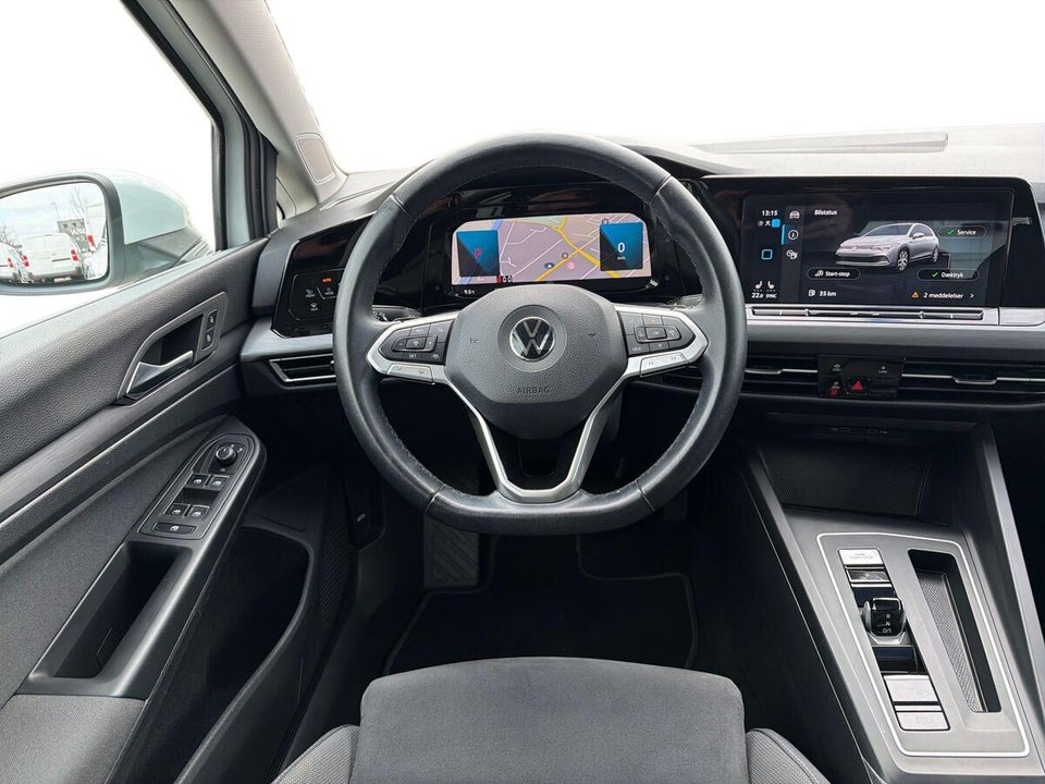 VW Golf VIII 1,5 eTSi 150 Style DSG 5d