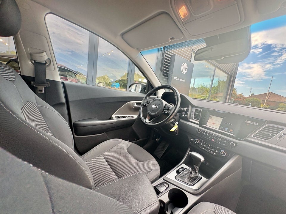 Kia Niro 1,6 HEV Comfort DCT 5d