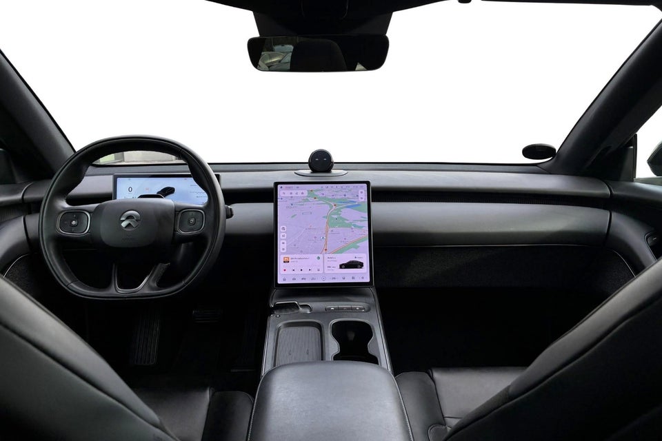 NIO ET5 75 Standard Range 4d