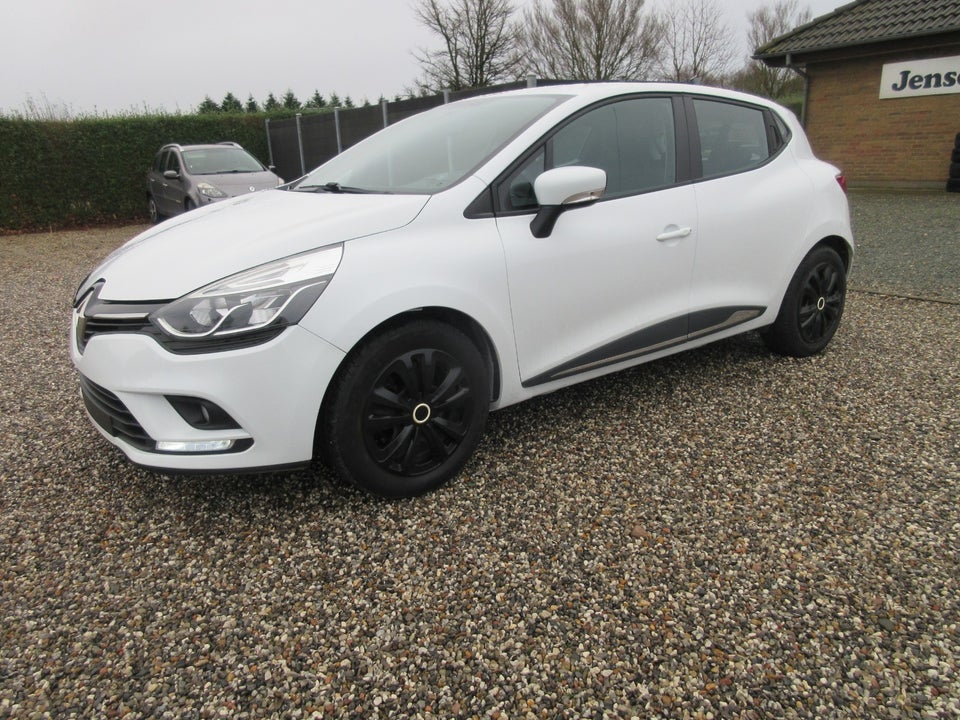 Renault Clio IV 1,5 dCi 90 Zen 5d