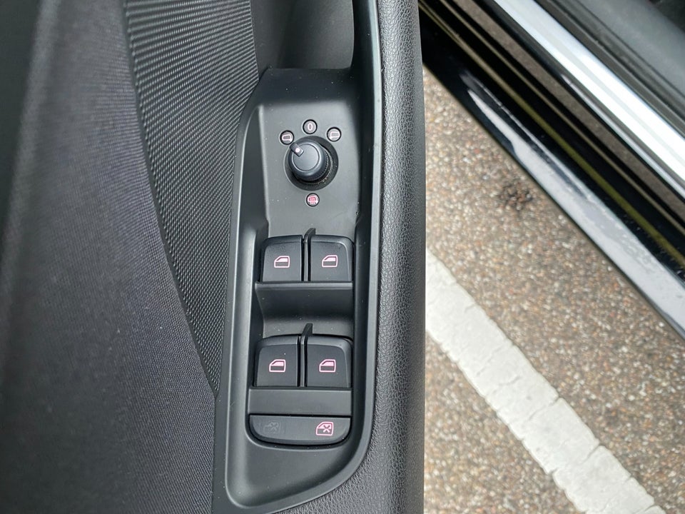 Audi A3 2,0 TDi 150 Sport S-tr. 4d