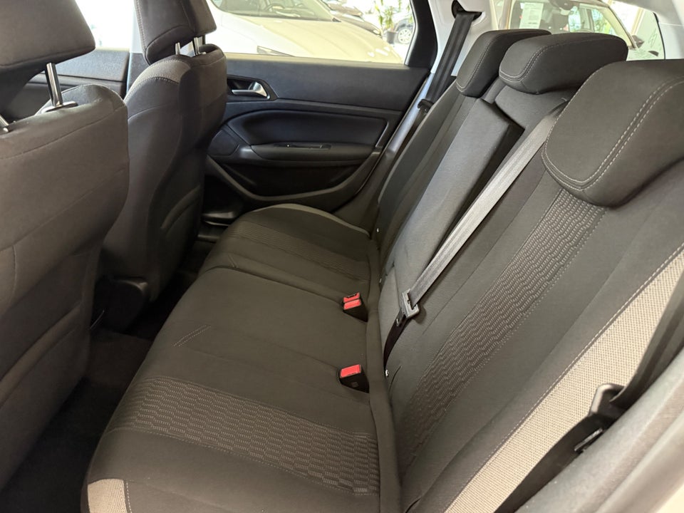 Peugeot 308 1,6 BlueHDi 120 Style SW 5d