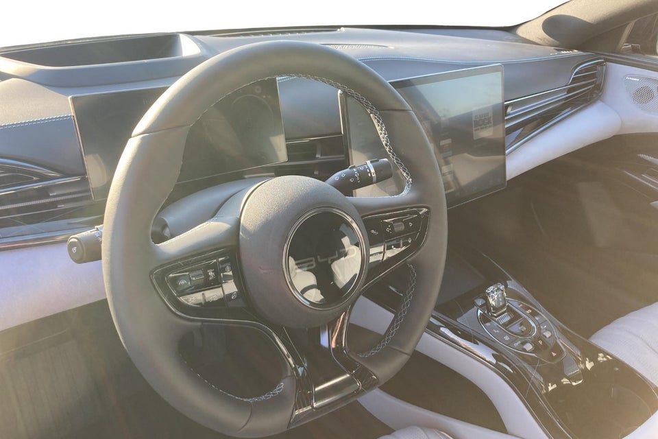 BYD Seal 86 Excellence AWD 4d