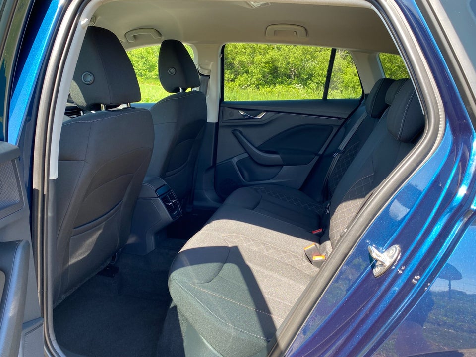 Skoda Scala 1,0 TSi 110 Dynamic DSG 5d