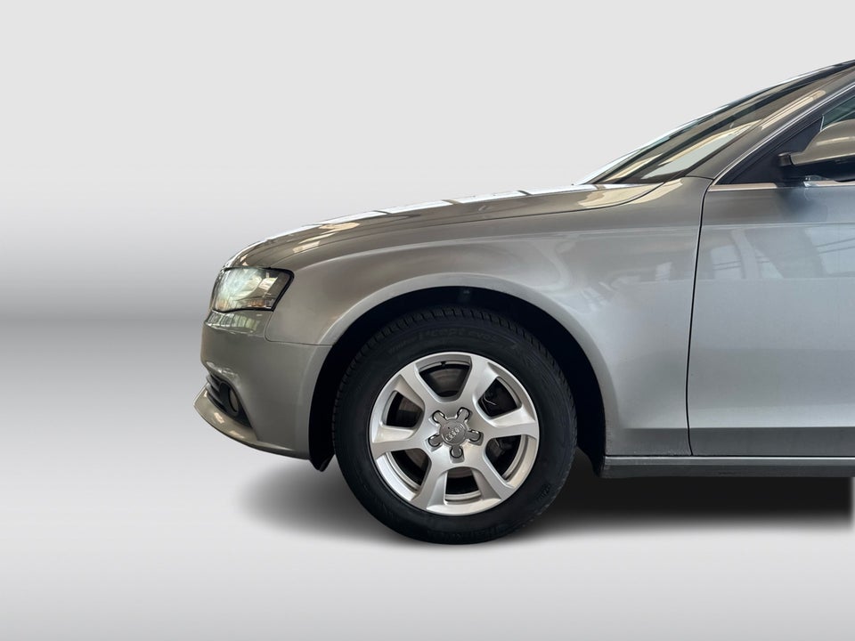 Audi A4 2,0 TDi 143 Avant 5d