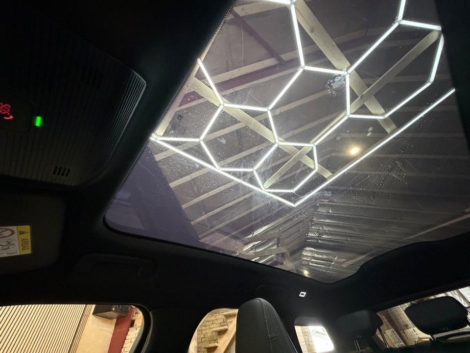 Ford Explorer 77 Premium Extended Range 5d