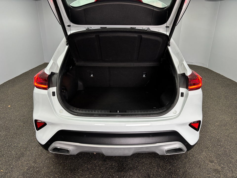 Kia XCeed 1,6 PHEV Spirit DCT 5d