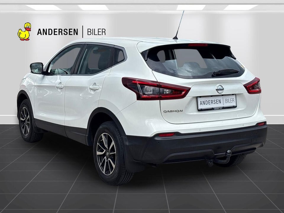 Nissan Qashqai 1,3 Dig-T 140 Visia 5d