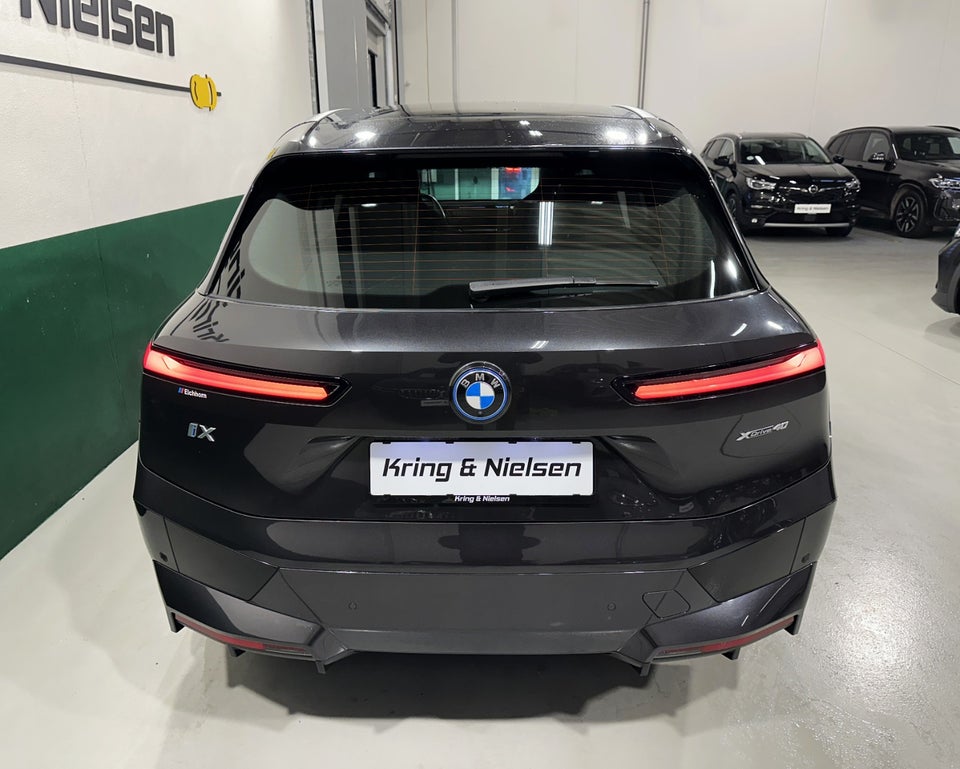 BMW iX xDrive40 Sport 5d