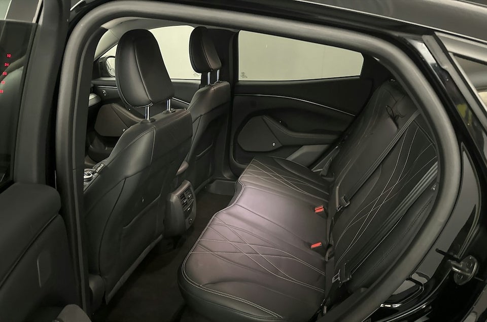 Ford Mustang Mach-E 88 Extended Range 5d