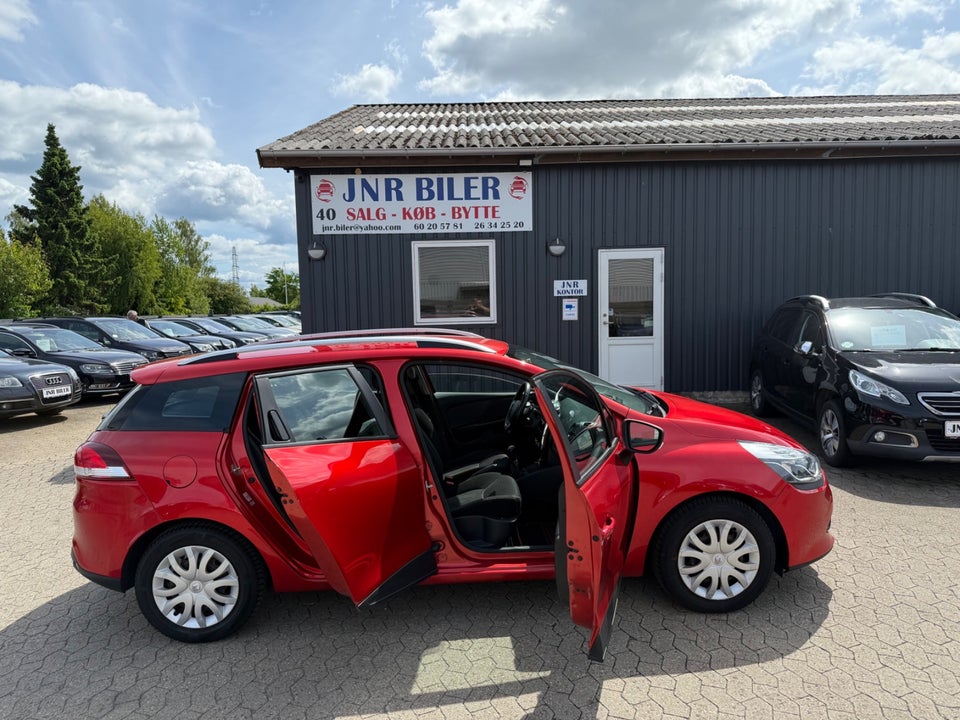 Renault Clio IV 0,9 TCe 90 Dynamique Sport Tourer 5d