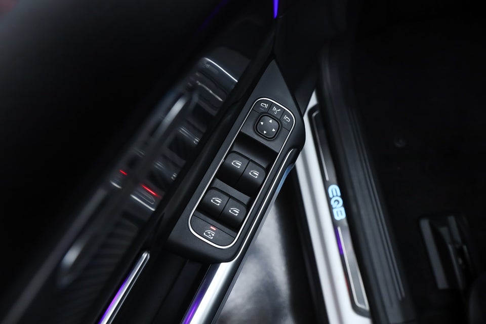 Mercedes EQB350 AMG Line 4Matic 5d