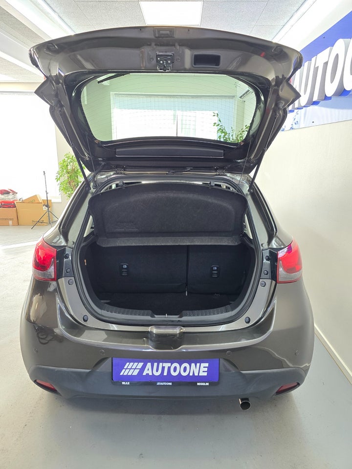 Mazda 2 1,5 SkyActiv-G 90 Vision 5d