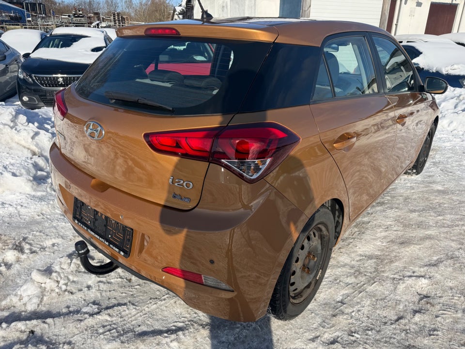 Hyundai i20 1,25 Trend 5d