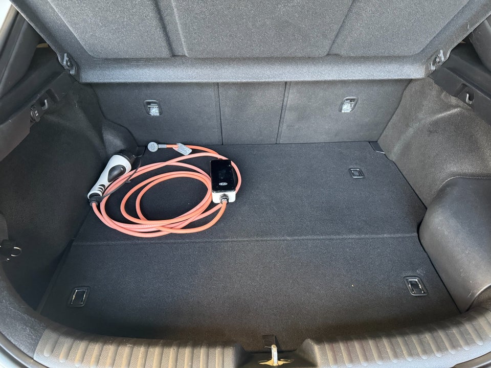 Kia XCeed 1,6 PHEV Upgrade+ DCT 5d