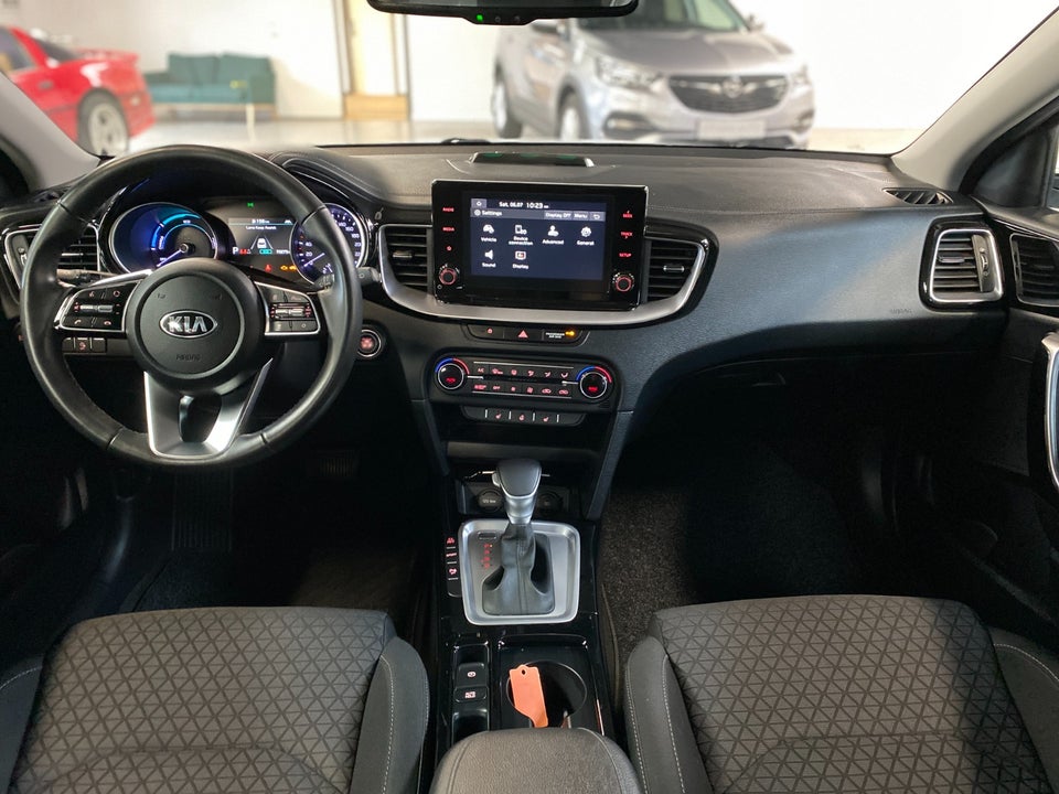 Kia Ceed 1,6 PHEV Prestige SW DCT 5d