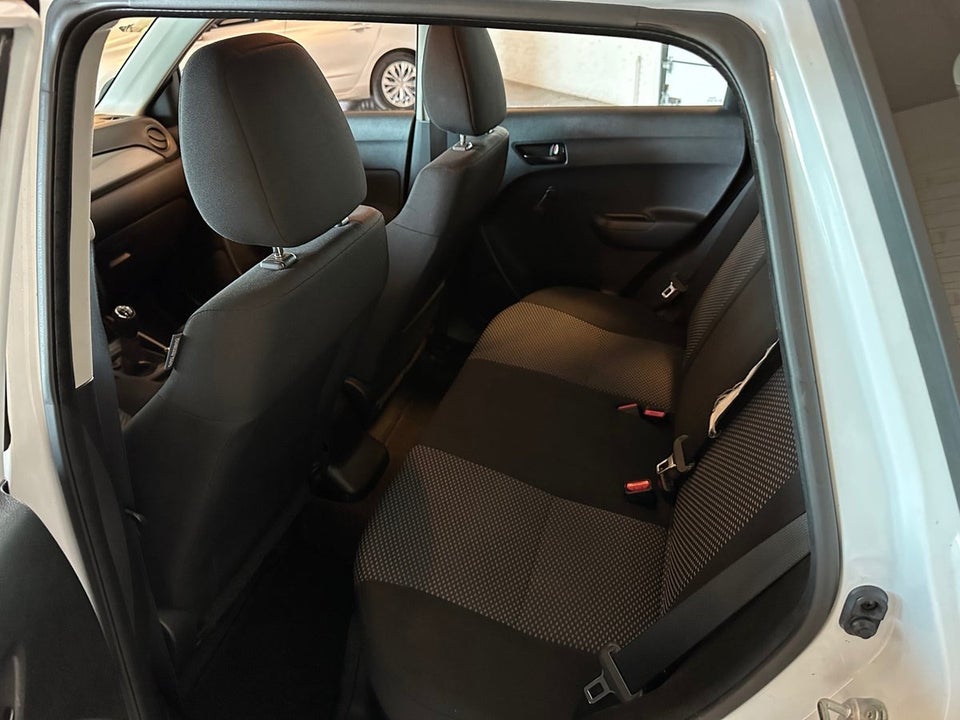Suzuki Vitara 1,6 Comfort 5d