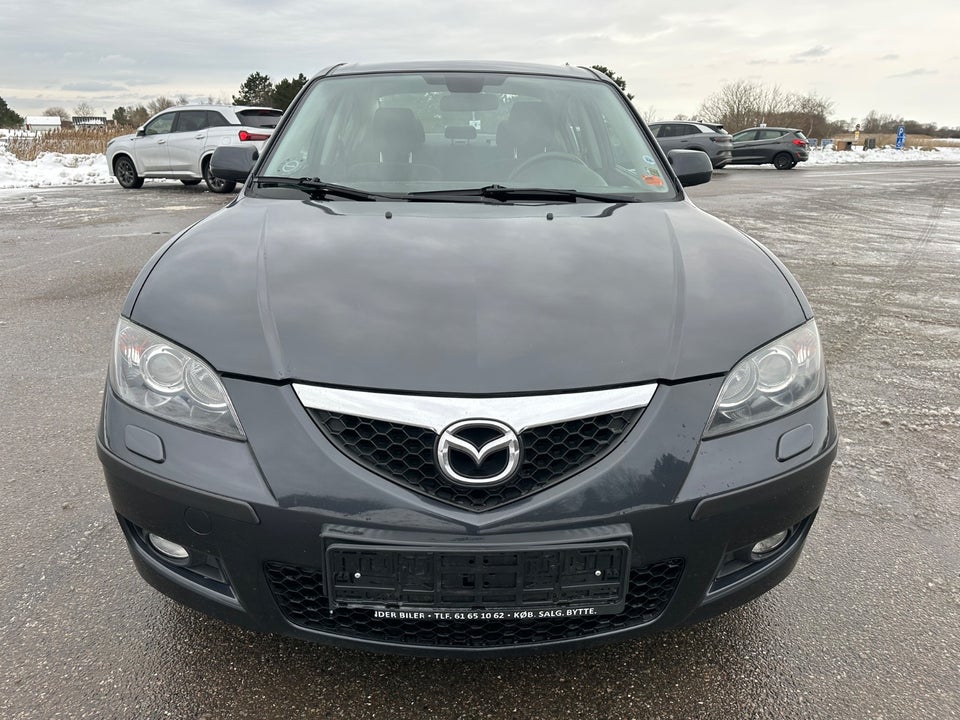 Mazda 3 2,0 4d