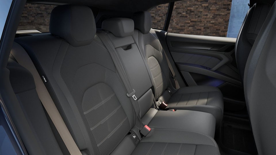 Porsche Cayenne Turbo Electric 5d