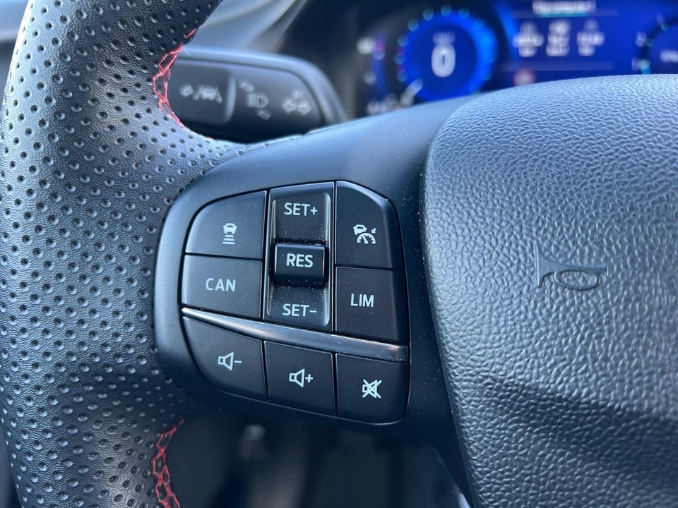 Ford Puma 1,0 EcoBoost mHEV ST-Line X 5d