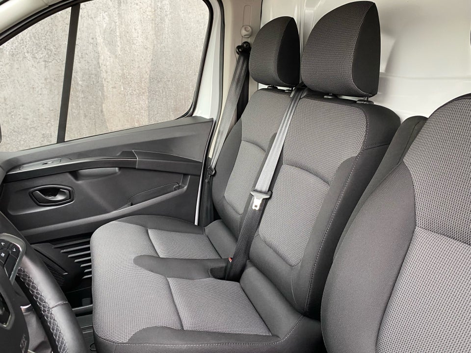 Renault Trafic 2,0 dCi 150 L2H1 Tekno EDC