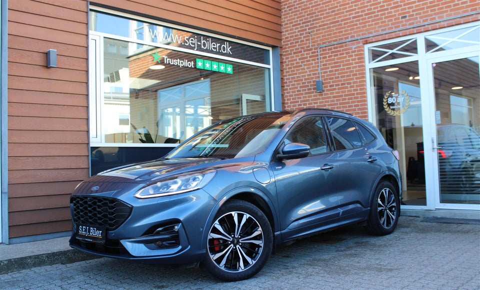 Ford Kuga 2,5 PHEV ST-Line X CVT 5d