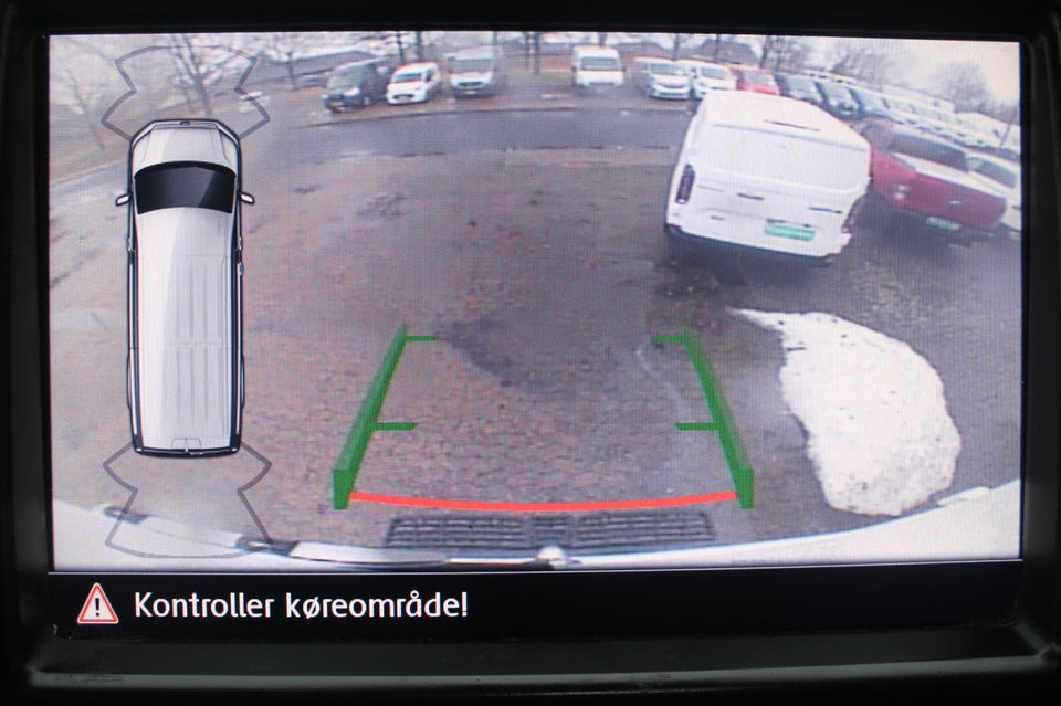 VW Crafter 35 2,0 TDi 140 Kassevogn L3H2 aut.