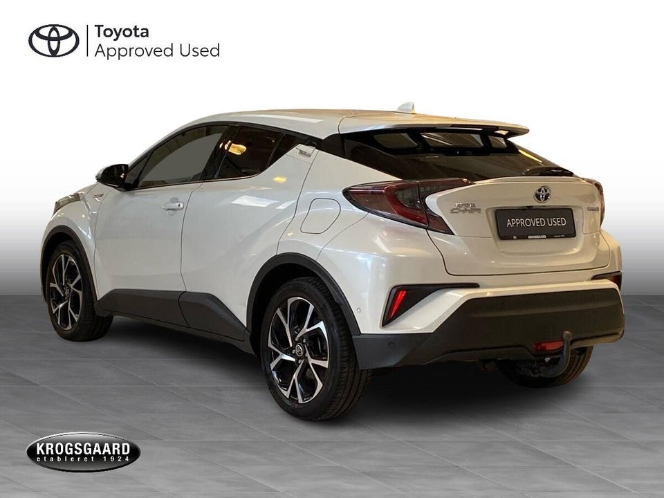 Toyota C-HR 1,8 Hybrid Premium Selected CVT 5d