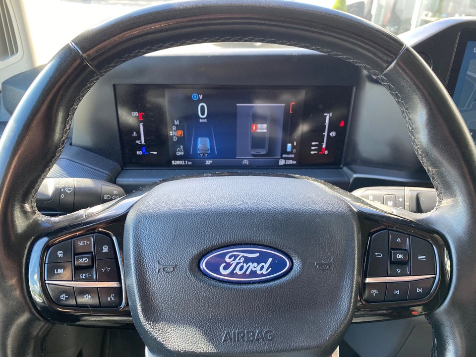 Ford Transit Custom 300 L2 2,0 EcoBlue Trend aut.