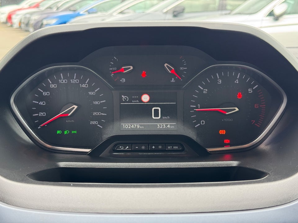 Peugeot Rifter 1,5 BlueHDi 130 L1 Allure 5d
